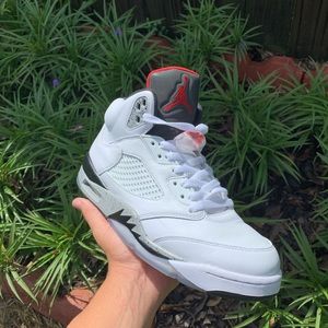Jordan 5 retro “white cement”